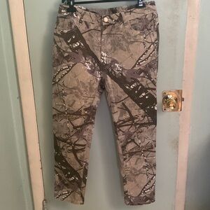 Selling men jeans In excellent condition any questions ask 😊💕